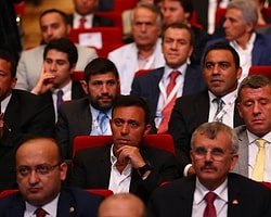 Erdoğan'ın Vizyon Toplantısına Sanatçı Akını