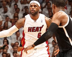 LeBron James Yuvaya Döndü!
