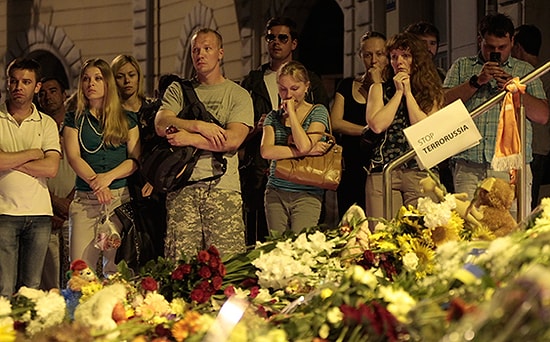 Vurulan Uçak İçin Dünya Cevap Bekliyor