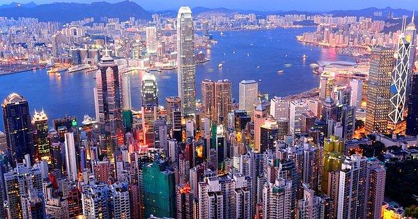 9. Hong Kong (8.81 milyon)