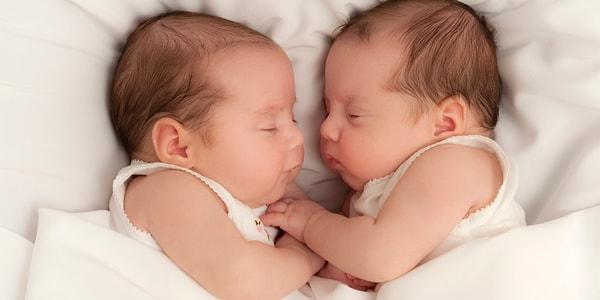 23. İkiz bebeklerin kendi aralarında oluşturdukları ve sadece onların anlayabildiği gizli dile "Kriptofazi" adı verilir.