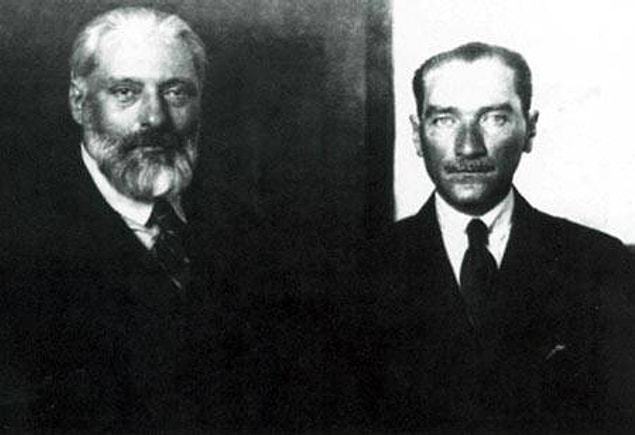 26. Claude Farrer(Yazar), Fransa