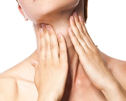 Dekolte Bölgesindeki Kırışıklıkşarı Gideren Doğal Maske Tarifleri