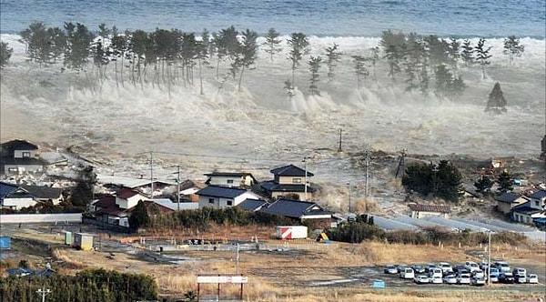 11. 2004 yılındaki Hint okyanusundaki tsunami