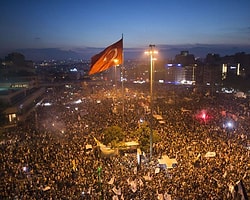 İzmir Çocuk Mahkemesi: Gezi Parkı Yürüyüşü Suç Değil, Haktır