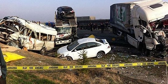 Bayram Trafiğinde 3 Günlük Kaza Bilançosu: 41 Ölü, 266 Yaralı