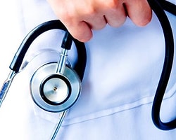 Komşudan 5 Bin İthal Doktor Gelecek