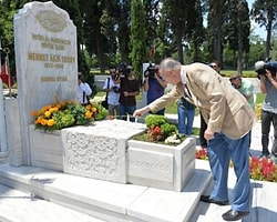 İhsanoğlu'ndan İstiklal Marşı Gafı