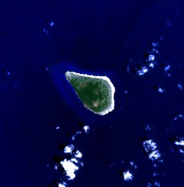 45. Navassa Adası (ABD)	5.4 km2