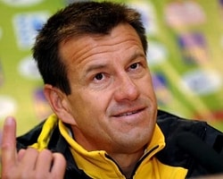 Dunga'dan Felipe Melo'ya Müjde