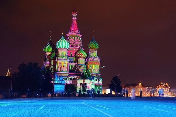 5. Aziz Vasil Katedrali / Rusya