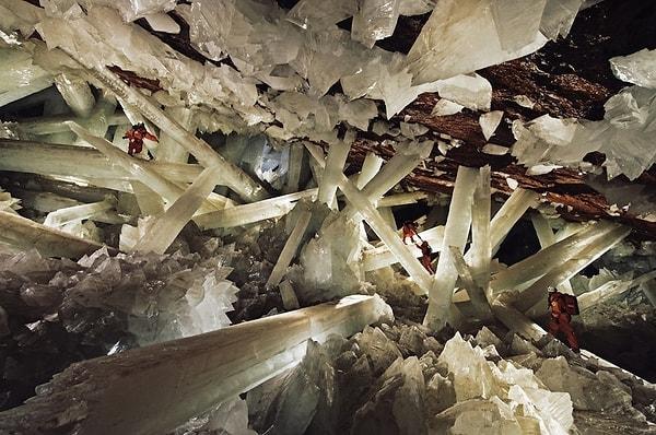 8. Kristal Mağarası / Meksika