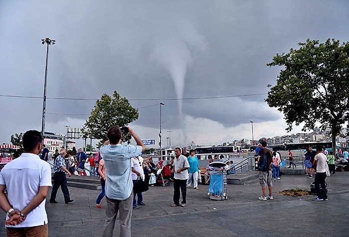 İstanbul'da Hortum Paniği