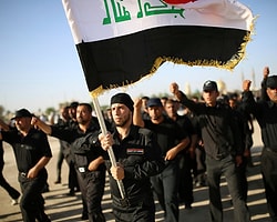 Irak Ordusundan Kürtlere Hava Desteği