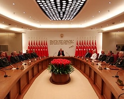 En Kısa YAŞ'ta Sürpriz Kararlar