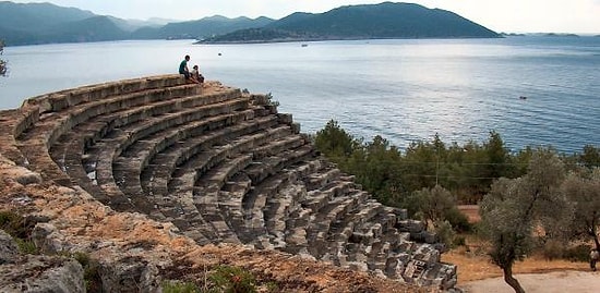 Antik Esere Restorasyon Zulmü