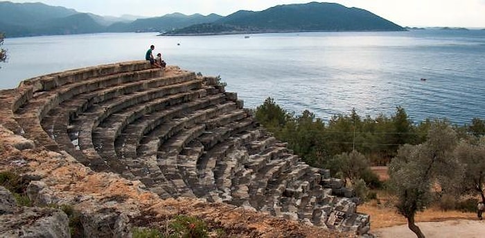 Antik Esere Restorasyon Zulmü