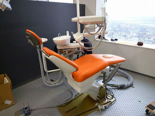 1. Dişçi koltuğu