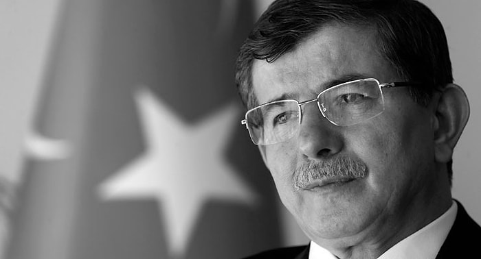 New York Times: 'Davutoğlun'nun Dış Politika Varsayımları Geçersiz'