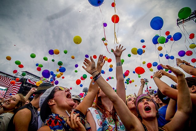 6. Balon Partisi