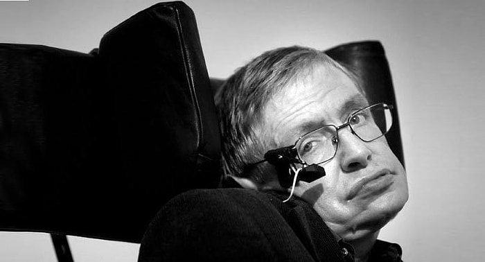 ALS Hastası Stephen Hawking de 'Ice Bucket Challenge'a Katıldı