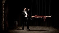Vay Anasını Arkadaş Dedirten Acayip Performanslarıyla En İyi 10 Sihirbaz