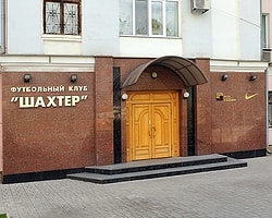 Shakhtar'ın Kulüp Binasını İşgal Ettiler