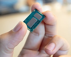 Intel Melezlere Özel İşlemci Geliştirdi