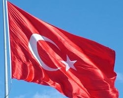 Ağrı'daki Türk Bayrağına Zarar Verenler Tespit Edildi