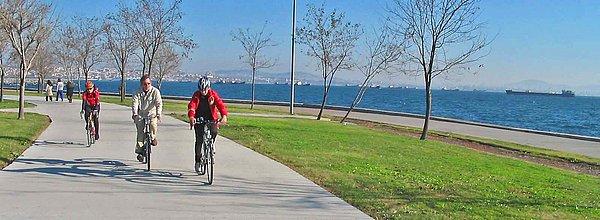 7. İstanbul'da en fazla bisikletliyi görebileceğiniz yerin Pendik-Fenerbahçe sahil yolu olması