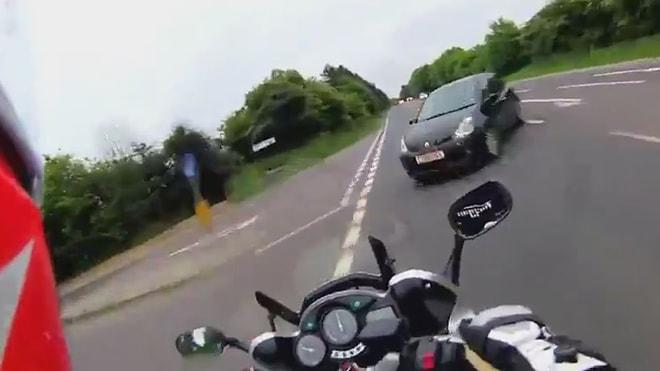 Motosiklet Sürücüsünün Gözünden 155 Km Hızla Kaza