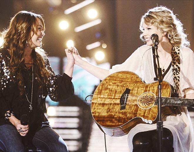 Taylor Swift'in Gerçek Bir Sese Sahip Olduğunu Gösteren 10 Performans