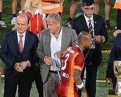 "Melo Bana Saygısızlık Yapıyor"
