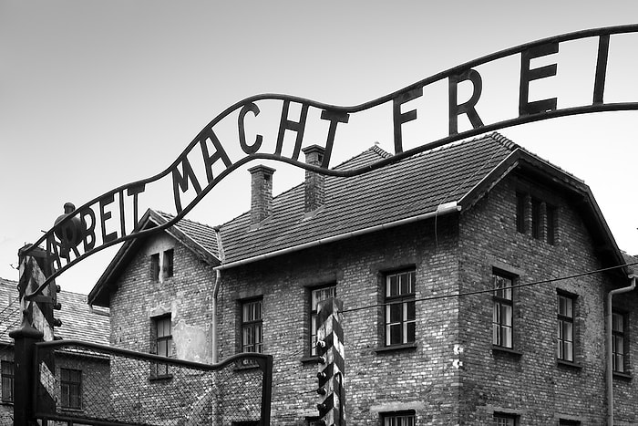 19 Fotoğraf ile İnsanlık Tarihinin Yüz Karası: Auschwitz