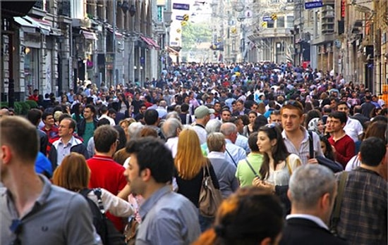 İşsizlik Yeniden Çift Haneye Dayandı