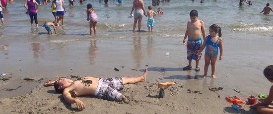 Uzuvlarını Kaybetse de Mizah Duygusunu Kaybetmeyen 13 İnsan