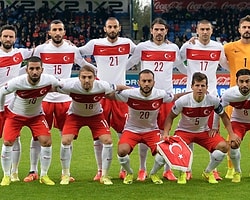 Türk Futbolculara Ada Yolu Kapanıyor