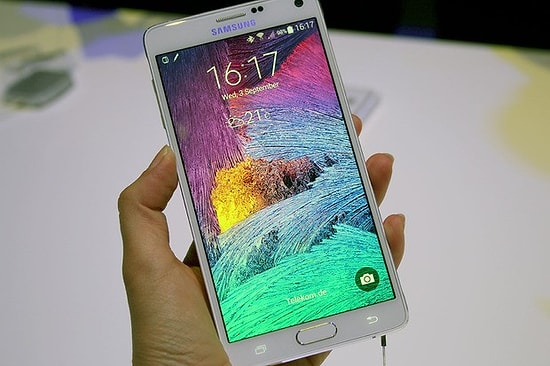 "Galaxy Note 4'ün Ekranı Piyasanın En İyisi"