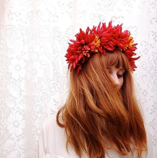 Güzelliğinize Güzellik Katacak 26 Çiçekli Taç