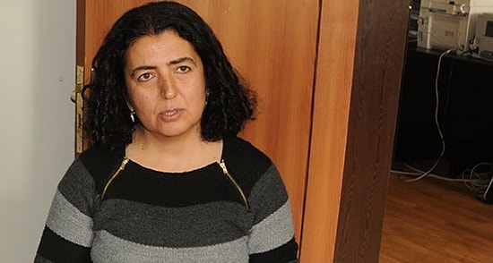 Facebook'ta 'Mobbing'e Uğradım Dedi, Görevden Alındı