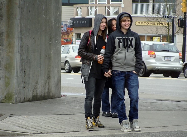 12. Они знают, что ревность – это не значит превращать жизнь в постоянную паранойю.