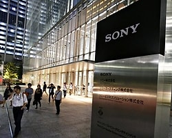 Sony'den 2 Milyar Dolar Zarar