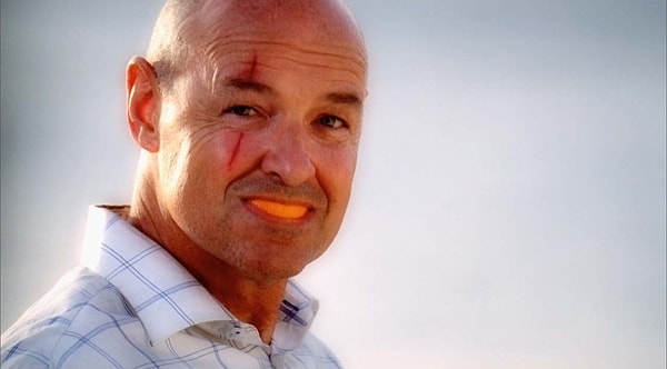 28. Делать зубы из апельсиновой кожуры.