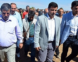 Demirtaş: 'Kobani'de İnsanlık Tarihine Geçecek Bir Direniş Sergileniyor'