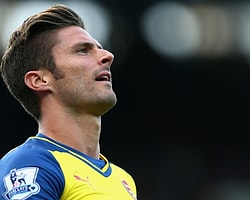 Arsenal'den Giroud'ya Yeni Sözleşme