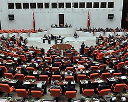 46 Ak Partili Vekil Tezkere Oylamasında Yok