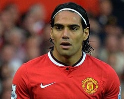"Manchester United Kumar Oynadı"