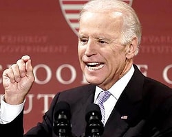 ABD Başkan Yardımcısı Joe Biden'in Türkiye'yi Kıbrıs'ta "işgalci" olarak nitelerken,Cumhurbaşkanı Erdoğan ile yaptığı kimi özel görüşmelerden söz etmesi "Türkiye Kıbrkıs politikasını değiştiriyor mu?" sorusunu gündeme getirdi.