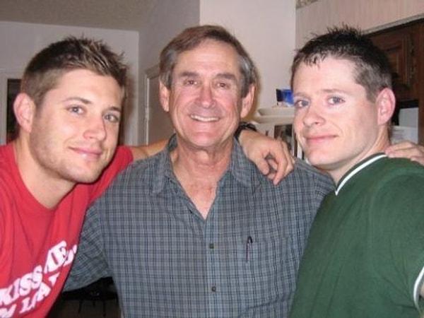 5. Jensen'ın babası Alan Ackles da aktördür.O Walker,Texas Ranger ve Dallas'ta bir kaç bölüm rol aldı.Ayrıca Jensen Devour adlı filmde babasıyla oynamıştır.