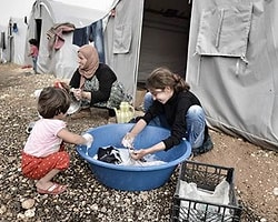Avrupa Komisyonu'ndan Kobanêli Mülteciler İçin 3.9 Milyon Avro Yardım